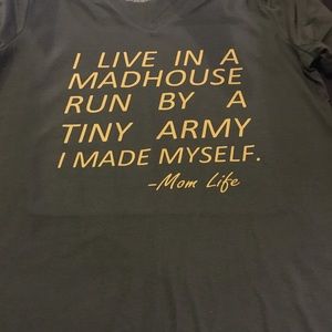 Women mamma shirt 100% hand made vinyl press NWOT